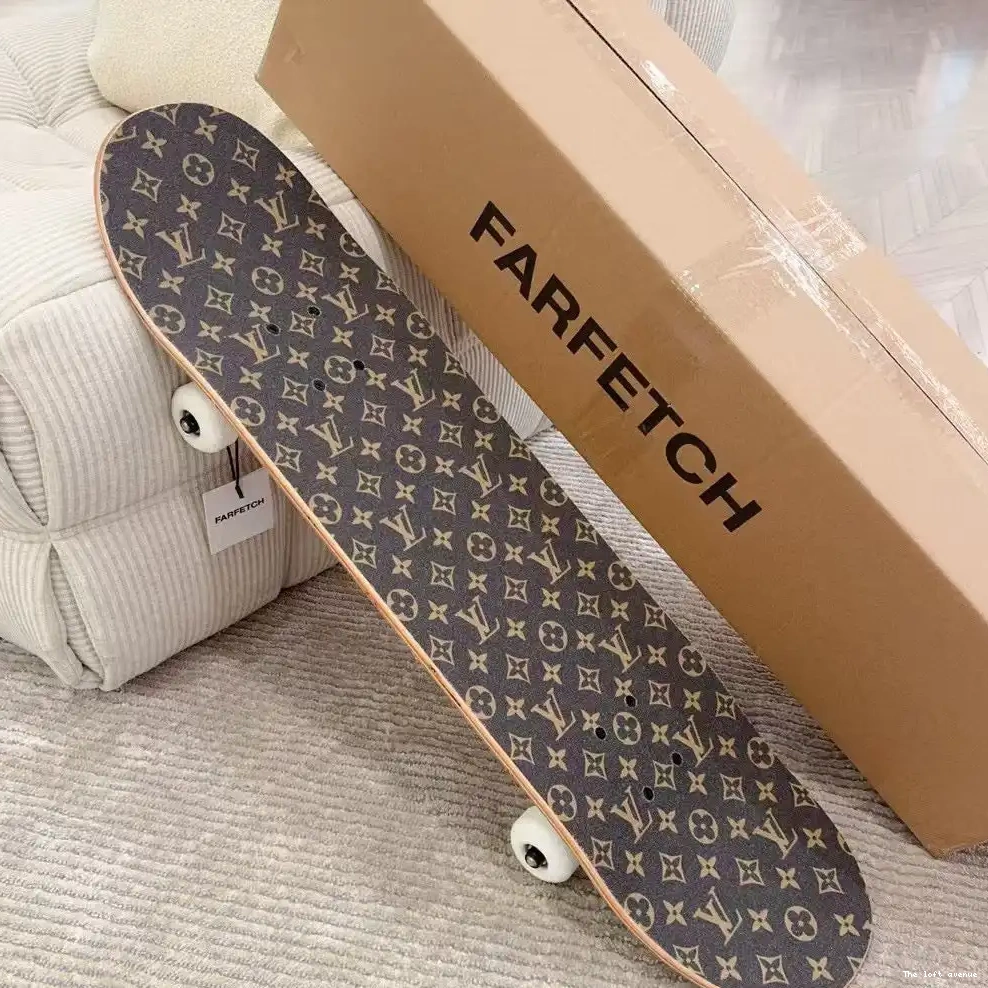 BROWN SKATEBOARD LV MONOGRAM CUSTOM 0506